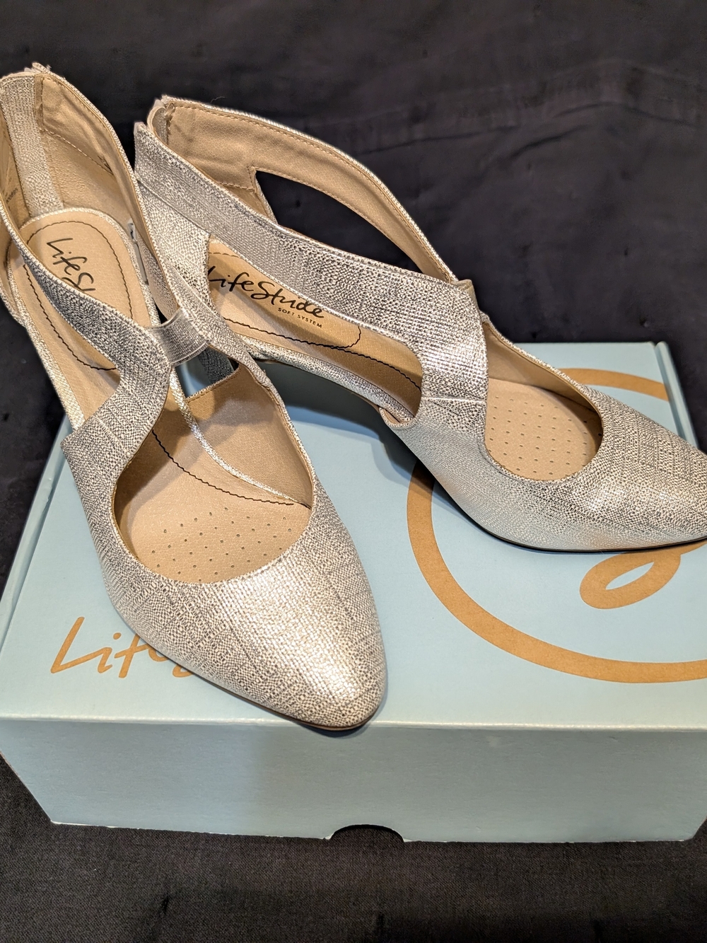 Life Stride Silver Pointed-Toe Zip Back Pumps